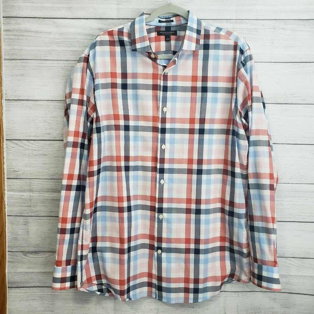 6/$30 Banana Republic Large blue salmon plaid button up casual long sleeve shirt